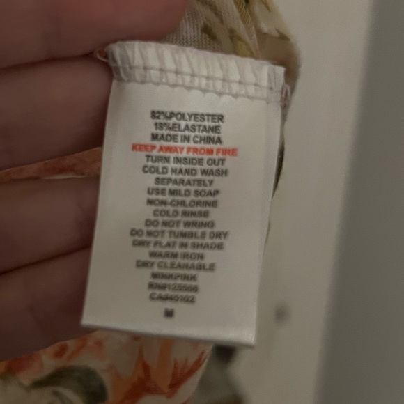 Sheer Floral Crop - Picture 4 of 4